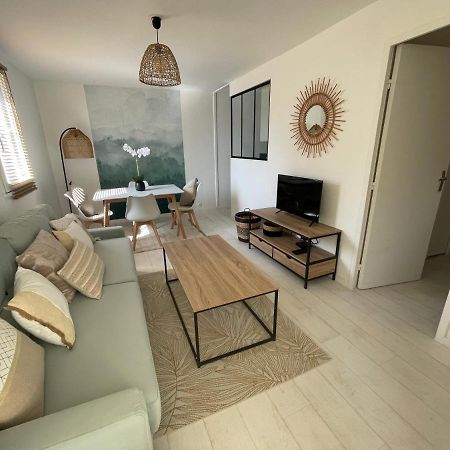 Appartement Le Plein Soleil, Appt 2 pièces terrasse, 600 m de la plage de BLONVILLE SUR MER Extérieur photo