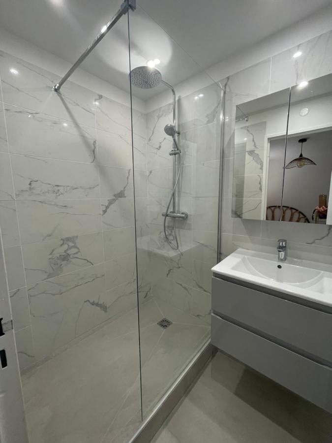 Appartement Le Plein Soleil, Appt 2 pièces terrasse, 600 m de la plage de BLONVILLE SUR MER Extérieur photo